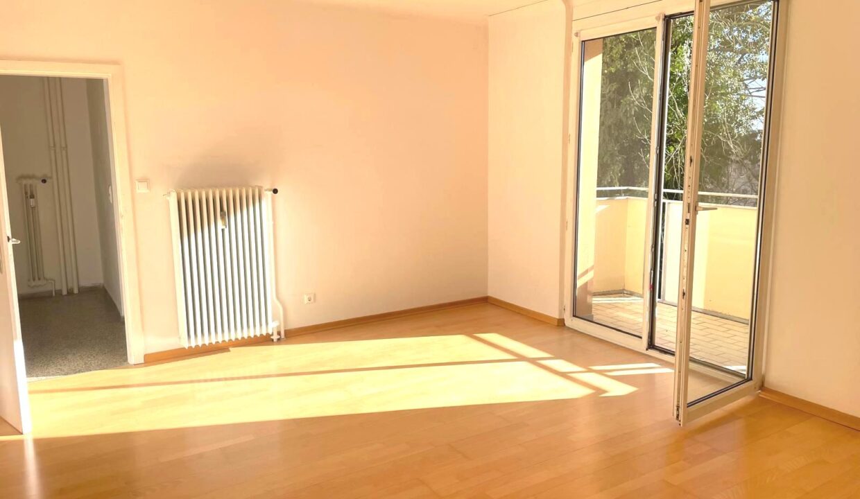 9c472869-95e9-4182-a28b-3504f33c383d