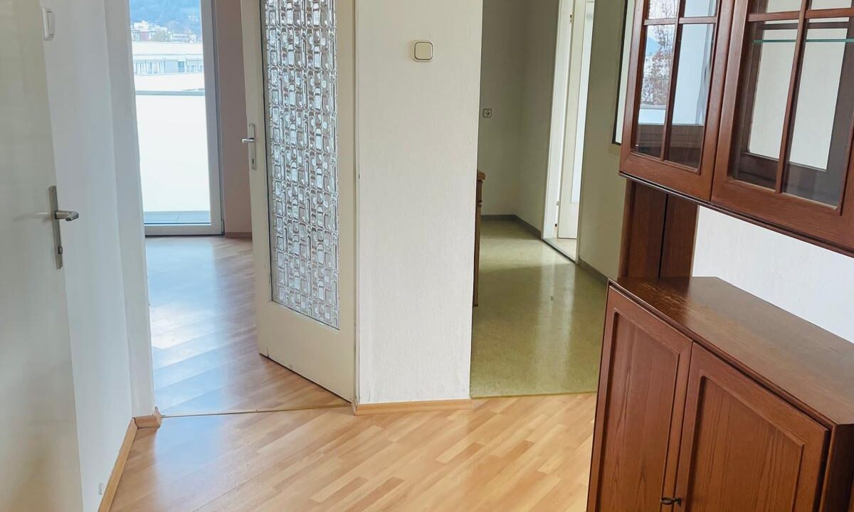 9fa0bdb8-143f-431a-af48-b907fef9cb02