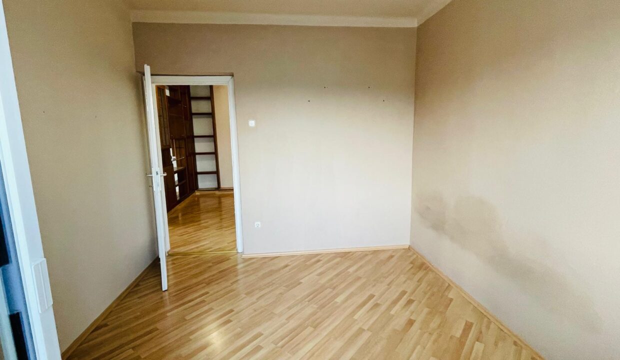 d490fd86-3392-4bec-8073-4143e3ff57fb